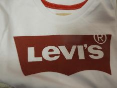 Levi Children's T-Shirt Size: 5 Years