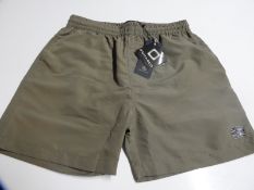 *Henri Lloyd Khaki Shorts Size: XL