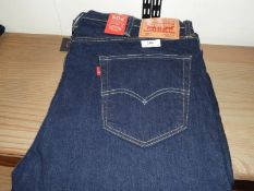 *Levi 502 Denim Jeans Size: 38/34