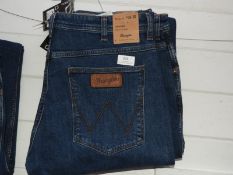 *Wrangler Arizona Classic Straight Blue Denim Jean