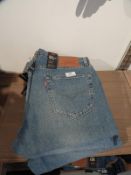 *Levi 502 Jeans Size: 33/32