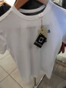 Penguin Boys T-Shirt Size: 8-9 Years