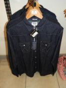 *Wrangler Gents Shirt Size: Medium