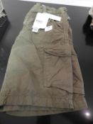 *Schott Cargo Shorts Size: 30