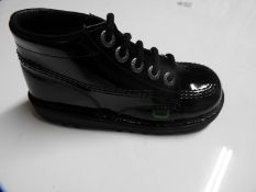 Pair of Children's Kickers (as per photograph) Siz