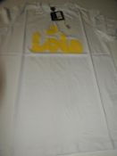 *Lois Men's T-Shirt Size: Medium