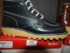 *Kickers Boots (as per photograph) Size: 8