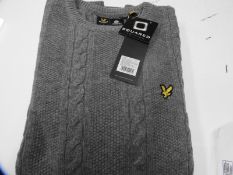 *Lyle & Scott Knitted Jumper Size: XXL