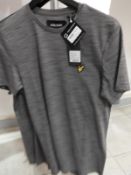*Lyle & Scott Mens T-Shirt Size: Small