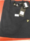 *Lyle & Scott Knitted Top Size: XXL