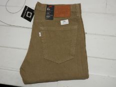 *Levi 511 Slim Fit Cords Size: 36/32
