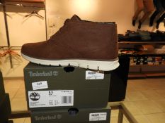 *Pair of Timberland Mens Chukka Boots (Dark Brown)