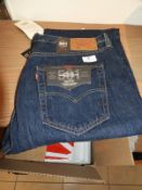 *Levi 501 Jeans Size: 36/30