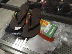 *Pair of Havaianas Sandals (Dark Brown) Size: 41-4