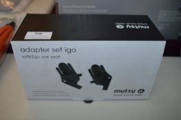 * Mutsy Adapter Set for an Igo Car Seat