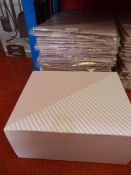 *Thirty Pink Gift Boxes 20x24x12cm