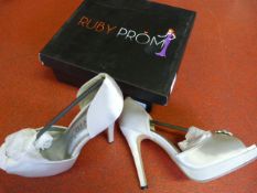 *Six Pairs of Ruby Prom RU02 Silver Prom Shoes (Mi