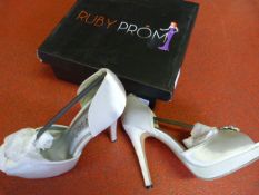 *Six Pairs of Ruby Prom RU02 Silver Prom Shoes (Mi