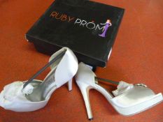 *Six Pairs of Ruby Prom RU02 Silver Prom Shoes (Mi