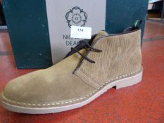 *Nicholas Deakin Olive Oxley Suede Boots Size: 7