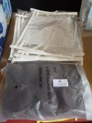 *Mens Wash Bag and a Quantity of Makeup Bags