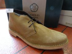 *Nicholas Deakin Olive Oxley Suede Boots Size: 11