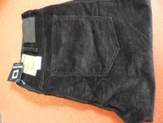 *Wrangler Arizona Black Cords Size: 40/30