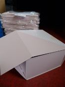 *Thirty Pink Gift Boxes 20x24x12cm