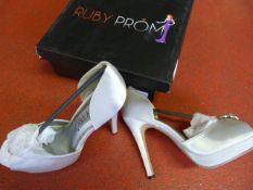 *Six Pairs of Ruby Prom RU02 Silver Prom Shoes (Mi