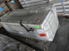 *Seven 1600x700mm White Shower Trays