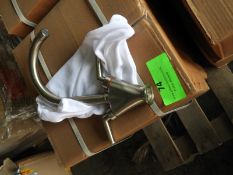 *Box of 10 Shavrin Kitchen Sink Swan Neck Taps in Brushed Nickel Finish