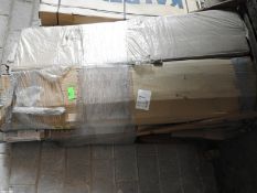 *Pallet Containing Assorted Shower Cubicles and Surrounds