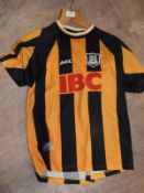 Older Avec Hull City Home Shirt with IBC Sponsor Size: 9-10 Year