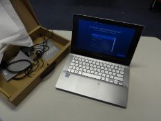*Asus Vivobook S14 14.1