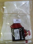 *Levi's Blizzard 3/6 Hat & Scarf