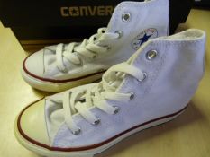 *Converse All Star Childrens Shoes Size: 12 (Discol