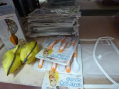 *Mixed Lot of Makeup Bags, Easy Grip Spoons, Bottl