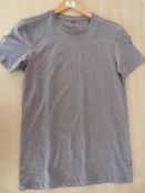 *Levi's Mid Grey T-Shirt Size: Small
