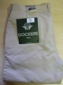 *Dockers Crew Trousers Size: 34/36
