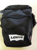 *Levi's Small Crossbody Bag (Black)