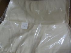 *60 Ivory Chair Covers