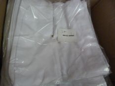 *50 White Chair Covers