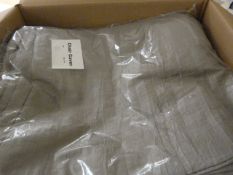 *100 Ice Chair Covers