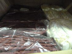 *23 Burgundy & 7 Ivory 108