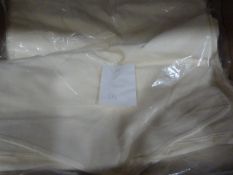 *60 Ivory Chair Covers