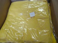 *80 Yellow Chair Covers