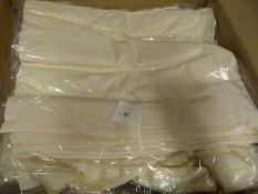 *75 Ivory Chair Covers