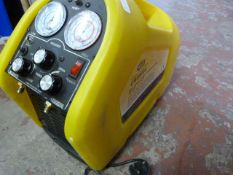 *CM2000a Refrigerant Recovery Unit
