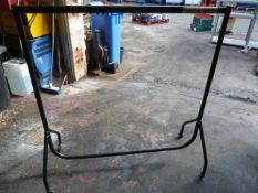 *4ft Clothes Rail