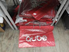 *Quantity of Cube Red Plastic Carrier Bags